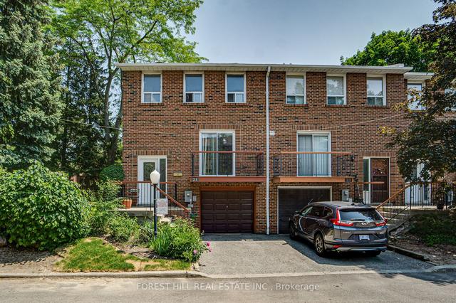 21 Black Hawk Way, Townhouse with 3 bedrooms, 4 bathrooms and 0 parking in Toronto ON | Image 1