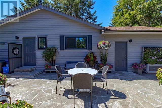 2281 Henlyn Dr, House detached with 3 bedrooms, 2 bathrooms and 3 parking in Sooke BC | Image 51