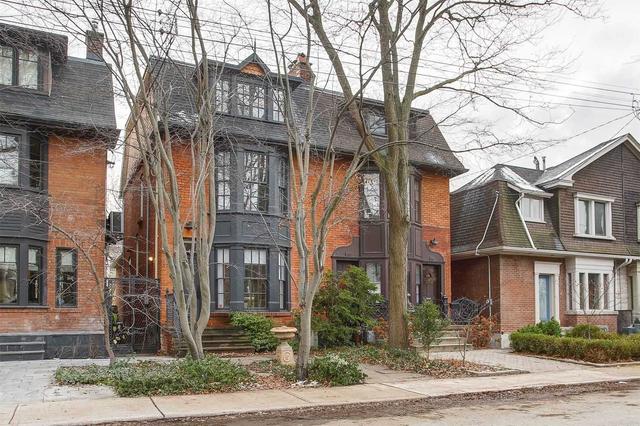 113 Roxborough St W, House semidetached with 3 bedrooms, 3 bathrooms and 0 parking in Toronto ON | Image 1
