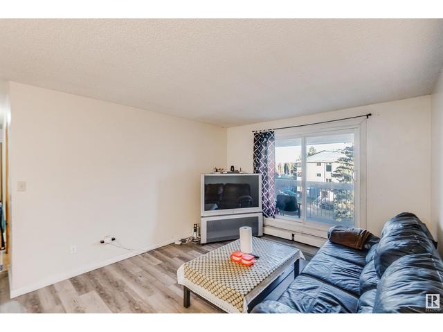 401 - 2624 Mill Woods Rd E Nw, Condo with 2 bedrooms, 1 bathrooms and null parking in Edmonton AB | Image 6