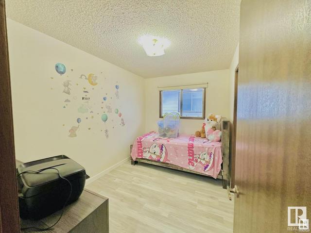 1541 69 St Nw, House detached with 4 bedrooms, 2 bathrooms and null parking in Edmonton AB | Image 26