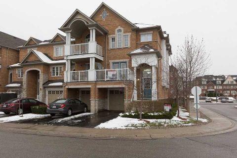 01 - 601 Shoreline Dr, Townhouse with 3 bedrooms, 4 bathrooms and 2 parking in Mississauga ON | Image 1