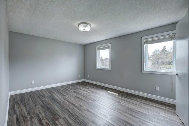 59 Browning Tr, House detached with 3 bedrooms, 3 bathrooms and 3 parking in Barrie ON | Image 22