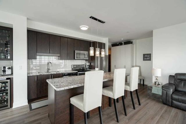 3501 - 2900 Highway 7 Rd, Condo with 2 bedrooms, 2 bathrooms and 2 parking in Vaughan ON | Image 3