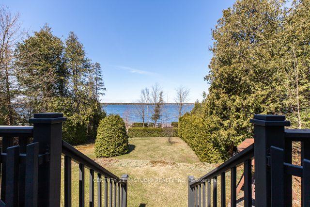 203 Hardwick Cove Rd, House detached with 2 bedrooms, 1 bathrooms and 4 parking in Northern Bruce Peninsula ON | Image 4