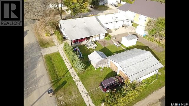 205 Oak Street, House detached with 3 bedrooms, 2 bathrooms and null parking in Porcupine Plain SK | Image 7