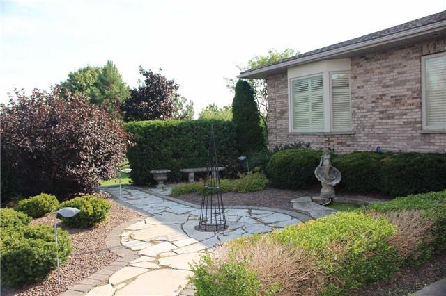 86546a London Rd, House detached with 2 bedrooms, 3 bathrooms and 6 parking in North Huron ON | Image 1