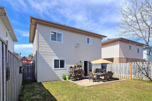 73 Downing Cres, House attached with 3 bedrooms, 3 bathrooms and 3 parking in Barrie ON | Image 29