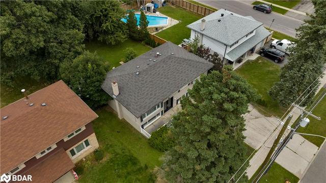 72 Steel Street, House detached with 3 bedrooms, 2 bathrooms and 5 parking in Barrie ON | Image 22