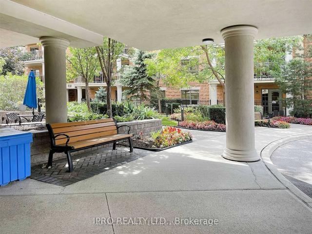303 - 810 Scollard Crt, Condo with 1 bedrooms, 1 bathrooms and 1 parking in Mississauga ON | Image 5