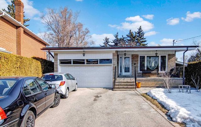 17 Midvale Rd, House detached with 4 bedrooms, 4 bathrooms and 7 parking in Toronto ON | Image 23