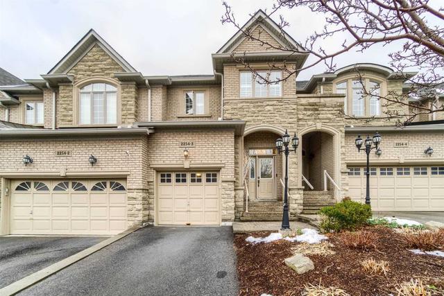 3 - 2254 Rockingham Dr, Townhouse with 3 bedrooms, 3 bathrooms and 2 parking in Oakville ON | Image 1