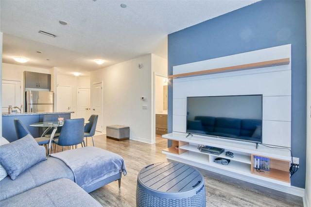 729 - 7325 Markham Rd, Condo with 2 bedrooms, 2 bathrooms and 2 parking in Markham ON | Image 3