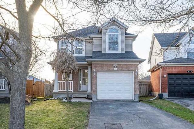 574 Canso Pl, House detached with 4 bedrooms, 4 bathrooms and 3 parking in Waterloo ON | Image 12