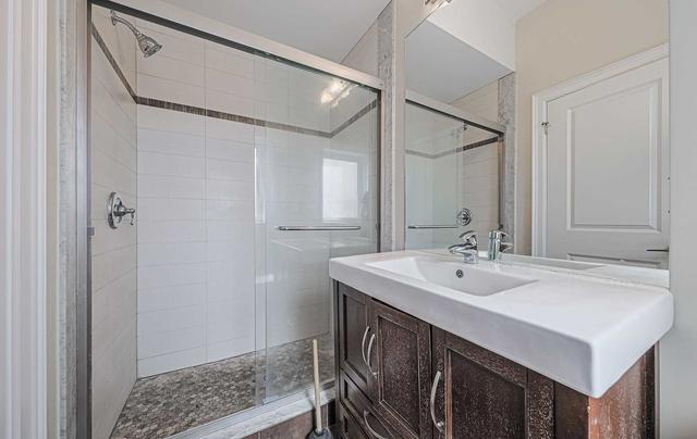 1 Crewe Ave, House detached with 3 bedrooms, 4 bathrooms and 2 parking in Toronto ON | Image 9