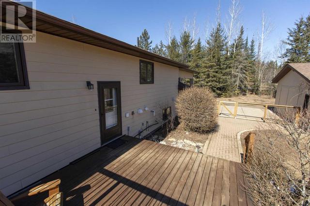 796 Community Hall Rd, House detached with 4 bedrooms, 2 bathrooms and null parking in Thunder Bay ON | Image 45