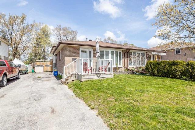 71 Adelaide St, House semidetached with 3 bedrooms, 1 bathrooms and 4 parking in Barrie ON | Image 18