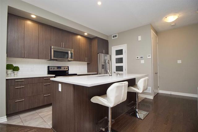315 Chaperal Private Pt, House attached with 2 bedrooms, 2 bathrooms and 1 parking in Ottawa ON | Image 8