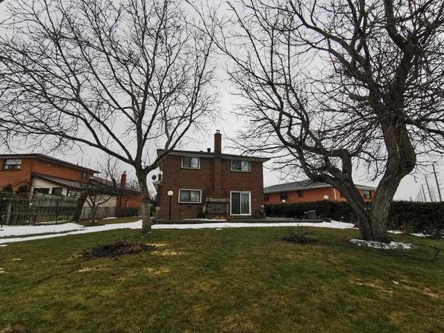 86 Iangrove Terr, House detached with 3 bedrooms, 3 bathrooms and 4 parking in Toronto ON | Image 40