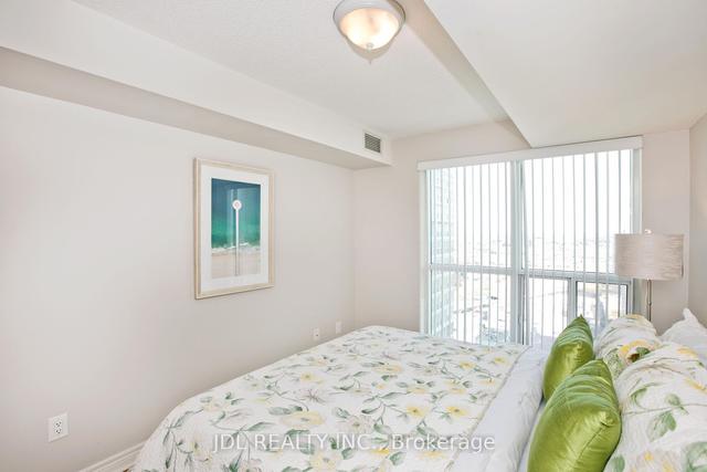 2706 - 60 Town Centre Crt, Condo with 1 bedrooms, 1 bathrooms and 1 parking in Toronto ON | Image 8