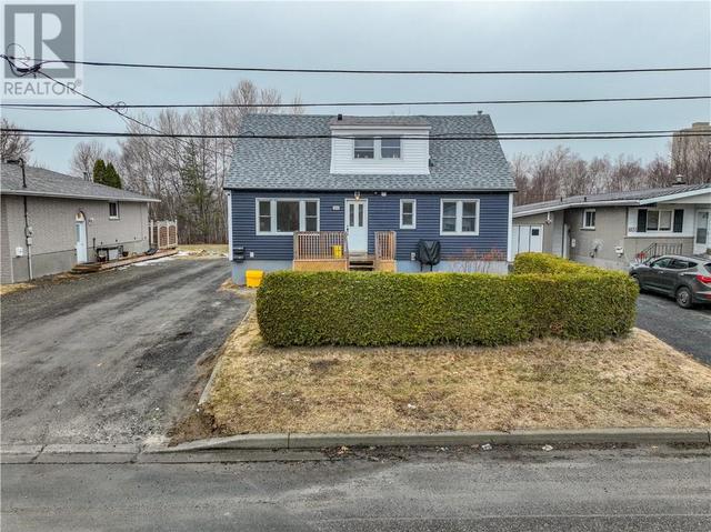 1041 Arthur Street, Home with 0 bedrooms, 0 bathrooms and null parking in Greater Sudbury ON | Image 29