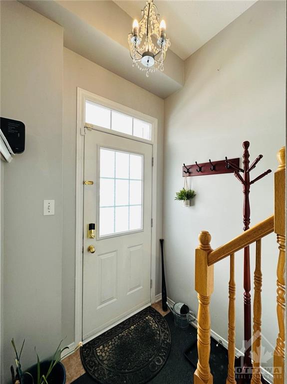 3 Bellflower Private, Townhouse with 3 bedrooms, 2 bathrooms and 2 parking in Ottawa ON | Image 2