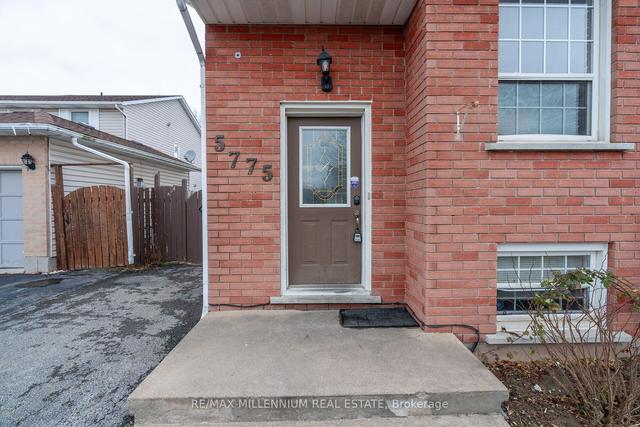 5775 Hemlock St, House semidetached with 3 bedrooms, 2 bathrooms and 5 parking in Niagara Falls ON | Image 29