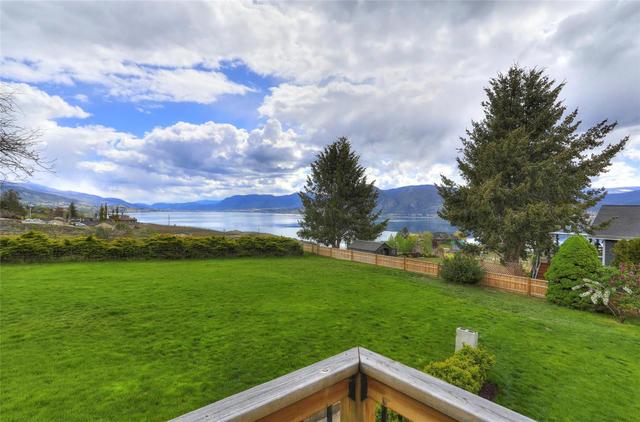 930 Tillar Road, House detached with 4 bedrooms, 3 bathrooms and 7 parking in Okanagan Similkameen E BC | Card Image