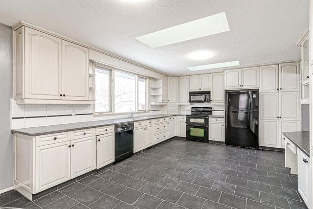 126 Marwood Circle Ne, House detached with 3 bedrooms, 1 bathrooms and 4 parking in Calgary AB | Image 1