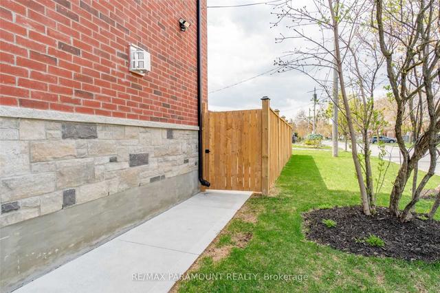 40 York Rd, House detached with 1 bedrooms, 1 bathrooms and 4 parking in Toronto ON | Image 24