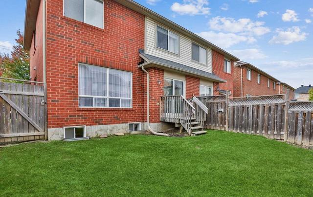 1185 Barclay Circ, House semidetached with 3 bedrooms, 4 bathrooms and 3 parking in Milton ON | Image 19