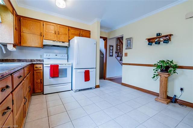 6515 Kuhn Crescent, House semidetached with 3 bedrooms, 2 bathrooms and 2 parking in Niagara Falls ON | Image 29