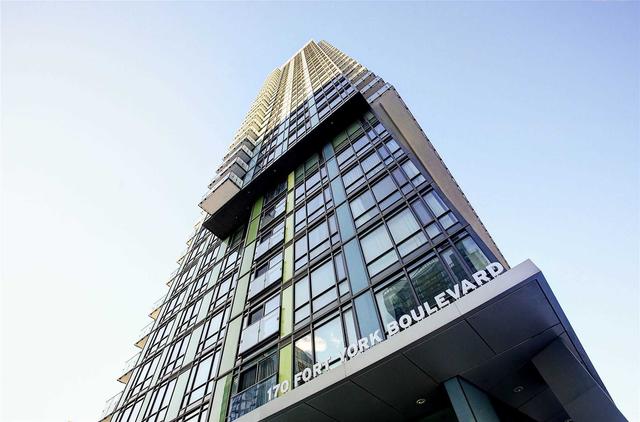909 - 170 Fort York Blvd, Condo with 2 bedrooms, 2 bathrooms and 1 parking in Toronto ON | Image 1