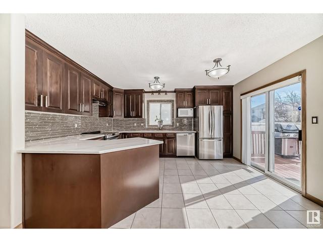 17080 114 St Nw, House detached with 5 bedrooms, 3 bathrooms and null parking in Edmonton AB | Image 22