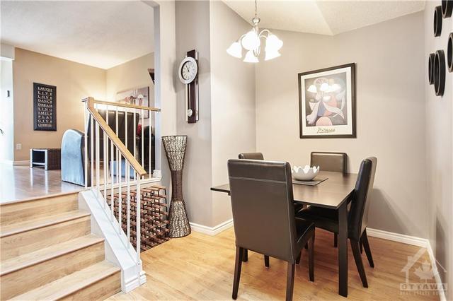 209 Woodfield Drive, Condo with 2 bedrooms, 2 bathrooms and 1 parking in Ottawa ON | Image 11