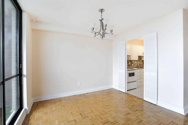 1209 - 11 Wincott Dr, Condo with 3 bedrooms, 2 bathrooms and 1 parking in Toronto ON | Image 10
