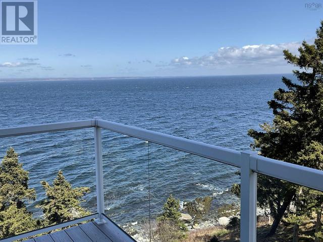 6950 Highway16, House detached with 3 bedrooms, 2 bathrooms and null parking in Guysborough NS | Image 31