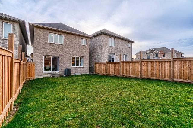 214 Romanelli Crct, House detached with 3 bedrooms, 3 bathrooms and 2 parking in Bradford West Gwillimbury ON | Image 30
