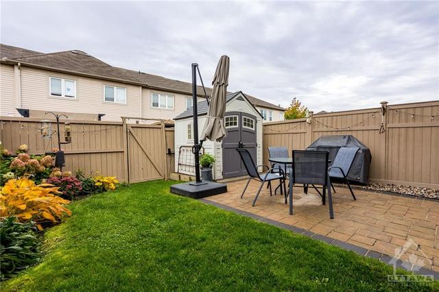1803 Maple Grove Road, Townhouse with 3 bedrooms, 2 bathrooms and 3 parking in Ottawa ON | Image 27