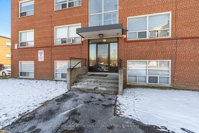 103 - 57 Mericourt Rd, Condo with 2 bedrooms, 1 bathrooms and 1 parking in Hamilton ON | Image 14