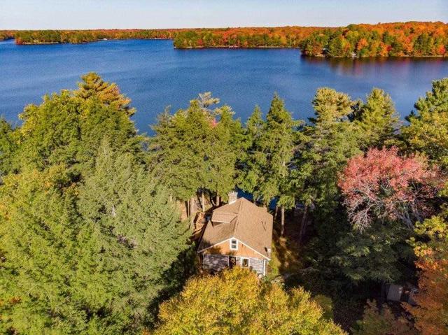 1025 Kilty Bay Rd, House detached with 2 bedrooms, 1 bathrooms and 4 parking in Muskoka Lakes ON | Image 36