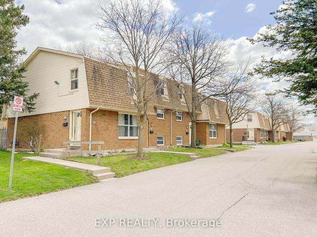 76 - 92 Stroud Cres, Townhouse with 3 bedrooms, 2 bathrooms and 2 parking in London ON | Image 12
