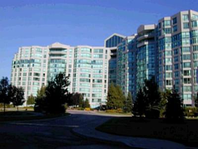 920 - 7905 Bayview Ave, Condo with 2 bedrooms, 3 bathrooms and 1 parking in Markham ON | Image 1