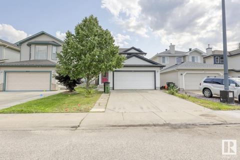 8815 8 Ave Av Sw, House detached with 3 bedrooms, 2 bathrooms and null parking in Edmonton AB | Card Image