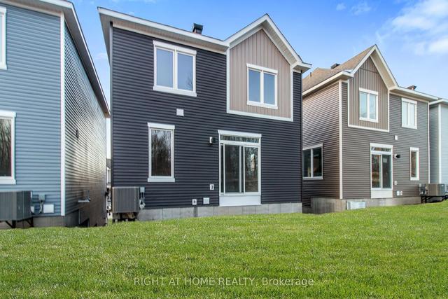 376 Appalachian Circ, House detached with 3 bedrooms, 3 bathrooms and 4 parking in Ottawa ON | Image 26