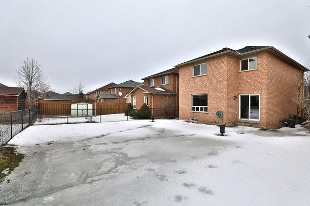 469 Pondview Pl, House detached with 3 bedrooms, 3 bathrooms and 2 parking in Oakville ON | Image 19