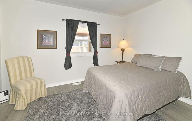 2160 Brampton St, House detached with 3 bedrooms, 1 bathrooms and 7 parking in Hamilton ON | Image 8