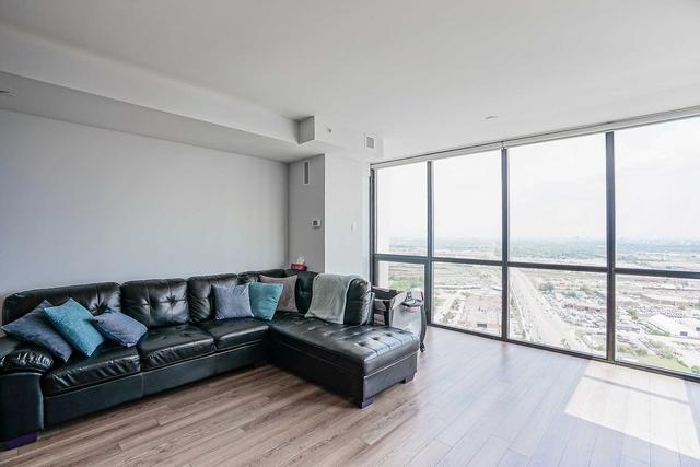 3401 - 2900 Highway 7, Condo with 1 bedrooms, 2 bathrooms and 1 parking in Vaughan ON | Image 4