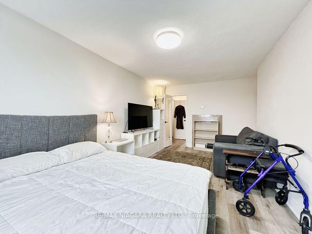 2102ph2 - 625 The West Mall, Condo with 3 bedrooms, 2 bathrooms and 1 parking in Toronto ON | Image 21