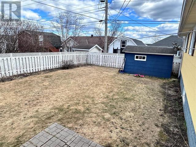 401 Nascopie Avenue, House detached with 3 bedrooms, 2 bathrooms and null parking in Labrador City NL | Image 25